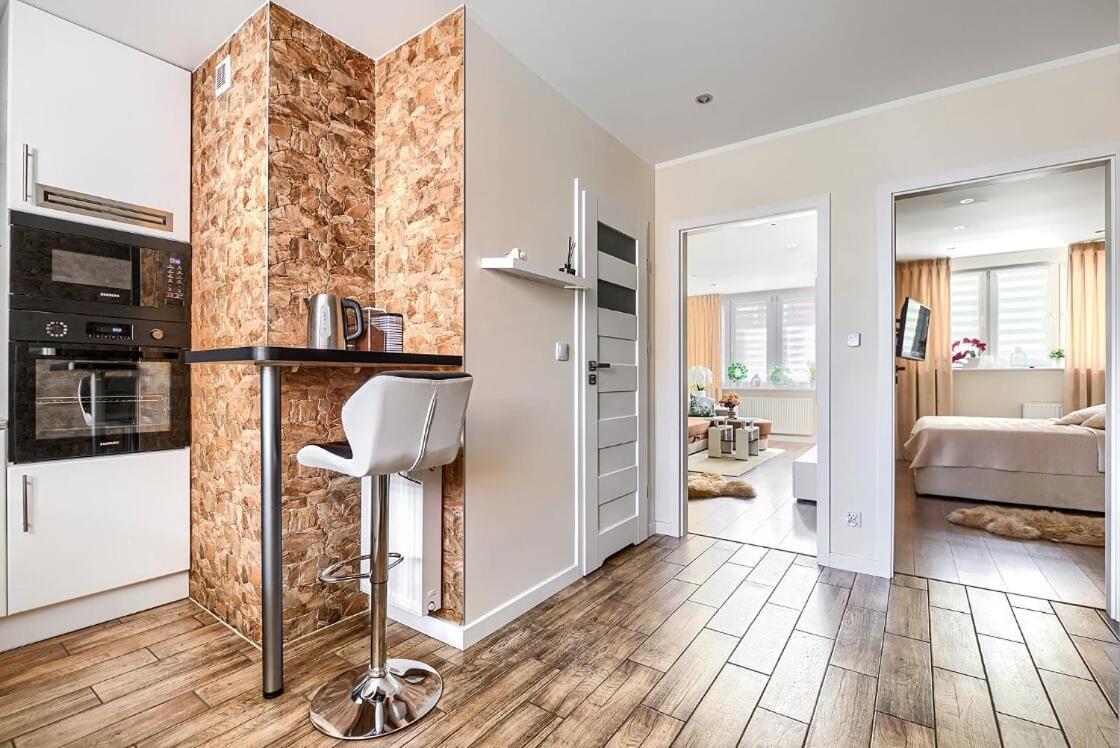 Flower Apartament City Center Apartment Шчечин Екстериор снимка
